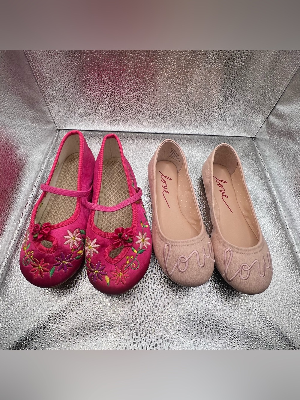 Girl’s slippers